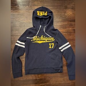 VS PINK Michigan hoodie